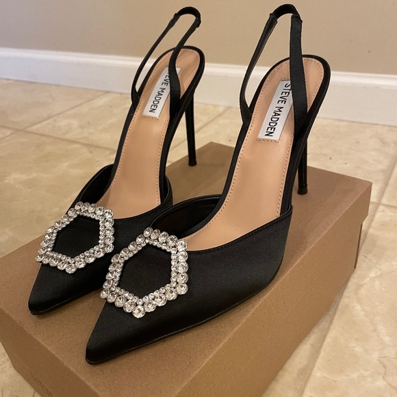 Steve Madden Shoes - Steve Madden Vionnet Black Heels